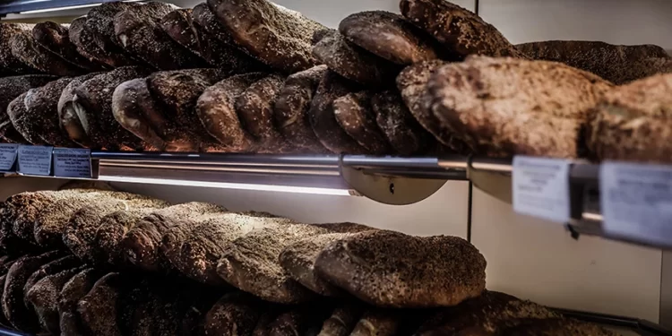 Ακρίβεια: Ψωμί από χρυσάφι – Οι περιοχές που το ένα κιλό ξεπέρασε τα 2 ευρώ.