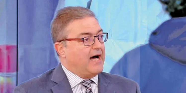 Βασιλακόπουλος: Έξαρση της πανδημίας- Θα πληρώσουμε μεγαλύτερο φόρο θανάτων.