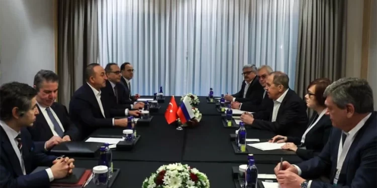 Πόλεμος στην Ουκρανία: Κρίσιμο ραντεβού Λαβρόφ και Κουλέμπα στην Αττάλεια – Σε εξέλιξη η συνάντηση.