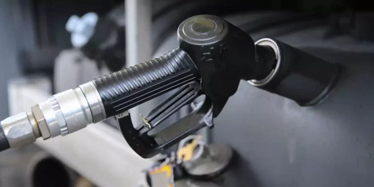 Ακρίβεια: Έρχονται κουπόνια για αγορά καυσίμων – Τα μέτρα που θα ανακοινωθούν.