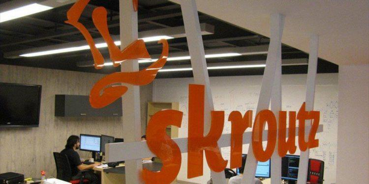 Καταγγελία – κόλαφος κατά της Skroutz για εξαπάτηση πελατών.