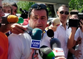 Σοκ στο παγκόσμιο ποδόσφαιρο: Πέθανε ο μάνατζερ Μίνο Ραϊόλα σε ηλικία 54 ετών