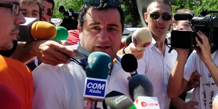 Σοκ στο παγκόσμιο ποδόσφαιρο: Πέθανε ο μάνατζερ Μίνο Ραϊόλα σε ηλικία 54 ετών