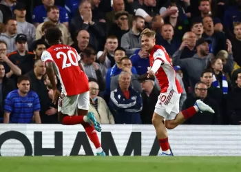 Premier League: Η Άρσεναλ πήρε με 4-2 το ντέρμπι με την Τσέλσι – Νίκη πρωτιάς για τη Μάντσεστερ Σίτι