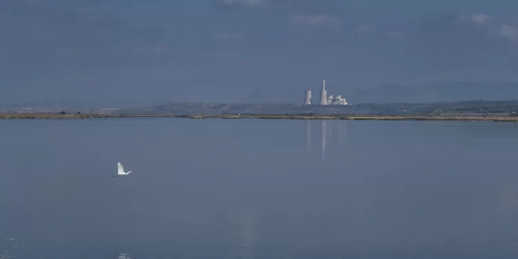 Χειμαδίτιδα: Η άγνωστη λίμνη της Φλώρινας με τον καταπληκτικό υδροβιότοπο.