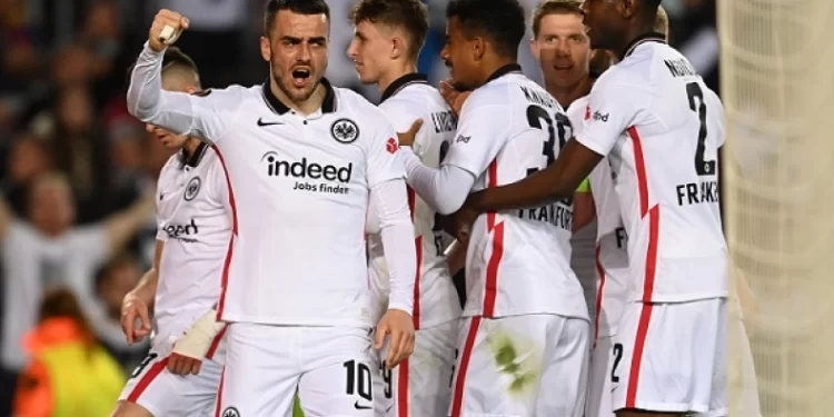 Μπαρτσελόνα – Άιντραχτ 2-3: Γερμανικός θρίαμβος, έξω η Μπάρτσα!