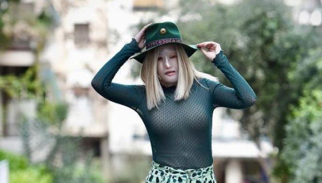 Ιωάννα Παλιοσπύρου: Έβγαλε τη μάσκα και δείχνει το πρόσωπό της για πρώτη φορά μετά την επίθεση