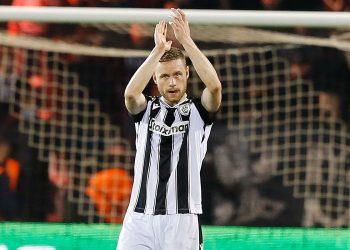 ΠΑΟΚ Ο ΠΑΟΚ έριξε τους τίτλους τέλους στην Ευρώπη μ’ ένα παρατεταμένο χειροκρότημα.