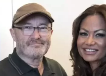Phil Collins: Σάλος με την πρώην σύζυγό του – Απείλησε ότι θα ευνουχίσει τον σύντροφό της
