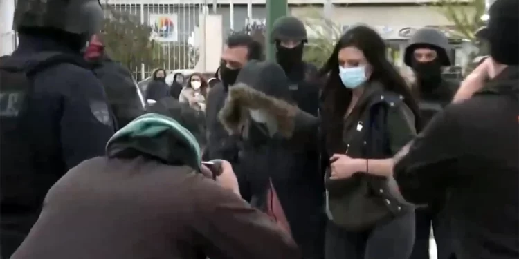 Ρούλα Πισπιρίγκου: Στις φυλακές Κορυδαλλού – Θα κρατηθεί σε ειδικό κελί και θα προαυλίζεται μόνη.