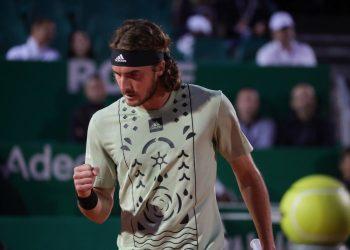 Σβάρτσμαν – Τσιτσιπάς 1-2: Αδιανόητη ανατροπή στο τρίτο σετ και πρόκριση στα ημιτελικά του Μόντε Κάρλο