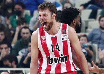 Παναθηναϊκός – Ολυμπιακός 62-68: Οι ερυθρόλευκοι άλωσαν το ΟΑΚΑ και κλείδωσαν το πλεονέκτημα έδρας.