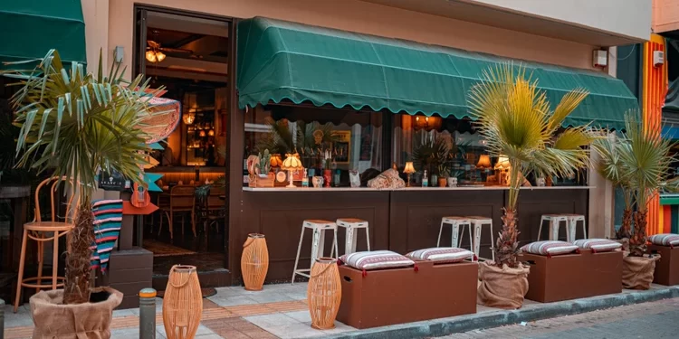 Avancai: Γαστρονομικό ταξίδι στην Λατινική Αμερική-Το Avancai στο Χαλάνδρι είναι το πρώτο Show-Service Cocktail Restaurant της Αθήνας