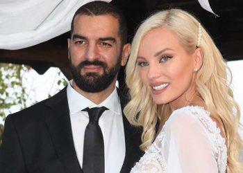 Τζούλια Νόβα: Αποκάλυψε με μία φωτογραφία το πρόσωπο της πέντε μηνών κόρης της!