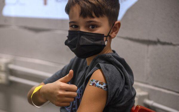 Εμβόλιο κορωνοϊού: Η FDA ενέκρινε αναμνηστική δόση για παιδιά 5 -11 ετών