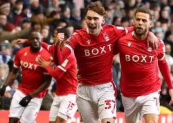 Νότιγχαμ Φόρεστ – Σέφιλντ Γιουνάιτεντ 1-2 (3-2 πέναλτι): Ο Σαμπά έστειλε την ομάδα του Μαρινάκη στο «Γουέμπλεϊ»!