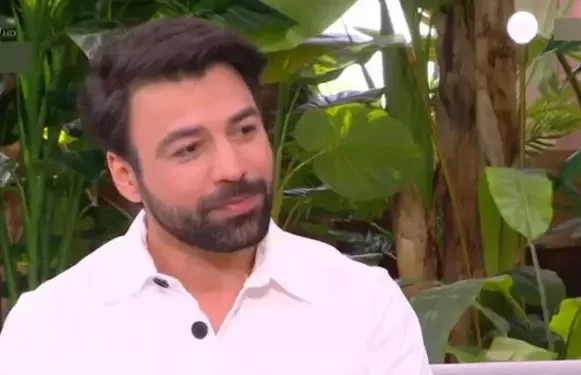 Ο Αντρέας Γεωργίου στην Ελένη Μενεγάκη: Η παρουσίαση του X Factor και η Γη της ελιάς