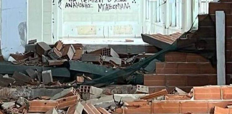 ΑΠΘ: Βάνδαλοι κατέστρεψαν ολοκληρωτικά τον χώρο της νέας βιβλιοθήκης – Εικόνες ντροπής