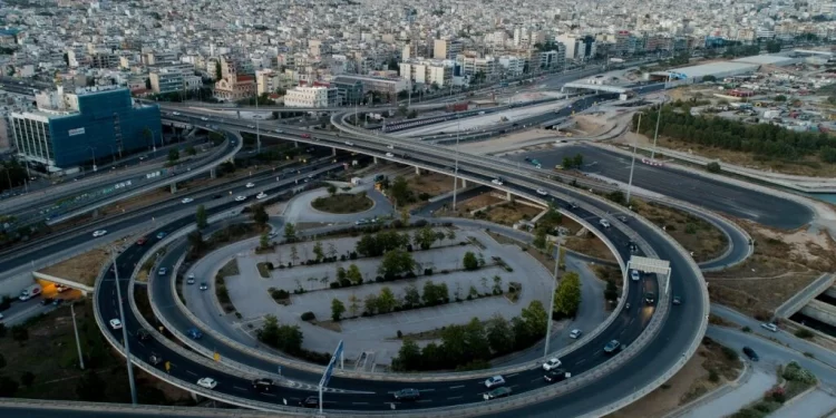 Oι 4+4 κινήσεις που θα λύσουν το κυκλοφοριακό της Αθήνας