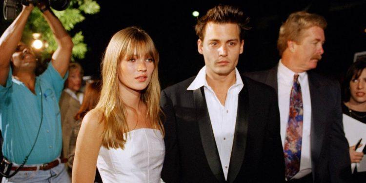 Κέιτ Μος-Τζόνι Ντεπ: Ο έρωτας που ξεκίνησε στα 90s και «συνεχίστηκε» λόγω… Άμπερ Χερντ