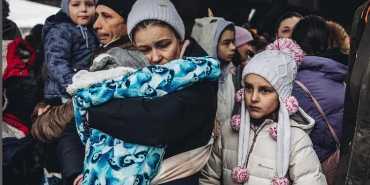 Αντζελίνα Τζολί: Επισκέφθηκε τη Λβιβ και συνομίλησε με πρόσφυγες του πολέμου