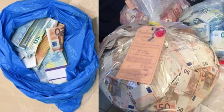 Πάτρα: Έβαλαν 60.000€ σε σακούλες και τα πέταξαν από το μπαλκόνι για να «σώσουν» τα παιδιά τους