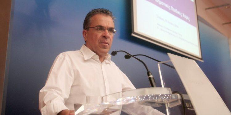Σοκ: Βρέθηκε νεκρός ο γιος του Αργύρη Ντινόπουλου!