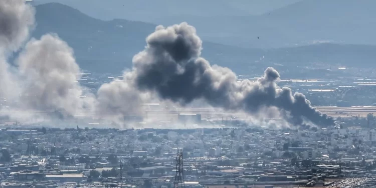 Φωτιά τώρα σε εργοστάσιο στον Ασπρόπυργο – Προσοχή στους καπνούς