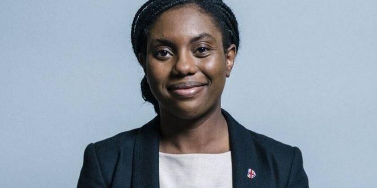 Βρετανία: Η Κέμι Μπέιντενοχ στην κούρσα για τη διαδοχή του Μπόρις Τζόνσον