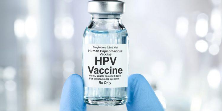 Πρόληψη καρκίνου: Ο εμβολιασμός κατά του HPV είναι αποτελεσματικό μέσο πρόληψης για άντρες και γυναίκες