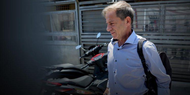 Ο βιαστής ανηλίκων Δ.Λιγνάδης αποφυλακίστηκε και με θράσος δηλώνει: «Τώρα θα μιλάω εγώ»!