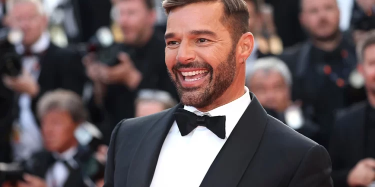 Ρίκι Μάρτιν: 3 εκατ. δολάρια ζητά η πρώην μάνατζέρ του – «Έσωσα την καριέρα του» λέει