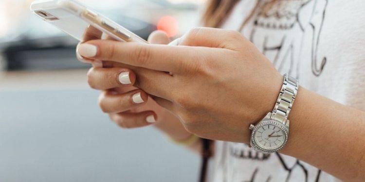 Ψηφιακή ταυτότητα και ψηφιακό δίπλωμα οδήγησης: Μέρος της καθημερινότητάς μας από την Τετάρτη