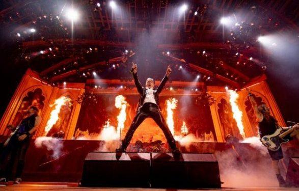 Iron Maiden: «Μας έκαψαν σατανάδες» – Η θεωρία εφημερίδας για τη… δαιμονική τελετή και την «κατάρα» που έβαλε φωτιά σε Μάτι και Πεντέλη