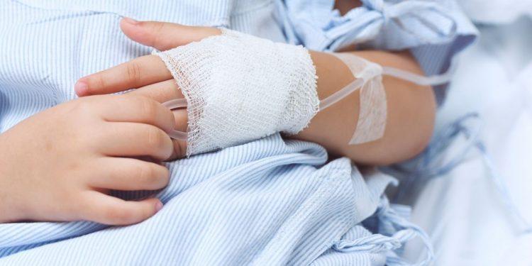 Θέμα σε τηλεοπτική εκπομπή οι ανεξήγητοι θάνατοι παιδιών – Γ.Λέων: «Δεν είναι απαραίτητο ότι κάτι πήγε λάθος»!