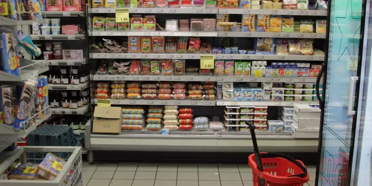 Θεσσαλονίκη: Έκλεψε σούπερ μάρκετ και μετά δάγκωσε την υπάλληλο που πήγε να την σταματήσει