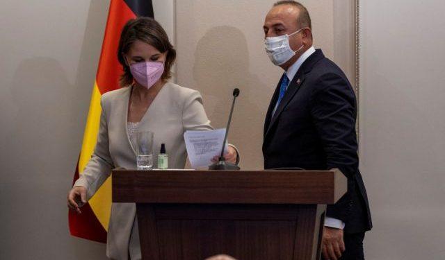 Αναλένα Μπέρμποκ: Απανωτά «χαστούκια» στην Άγκυρα – Έχασε την ψυχραιμία του ο Τσαβούσογλου