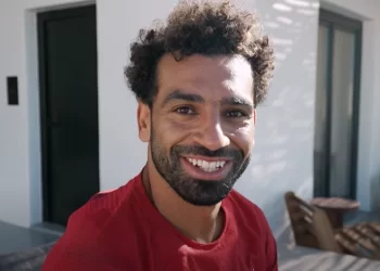 Μοχάμεντ Σαλάχ: Από τη Μύκονο υπέγραψε το νέο συμβόλαιο με τη Λίβερπουλ