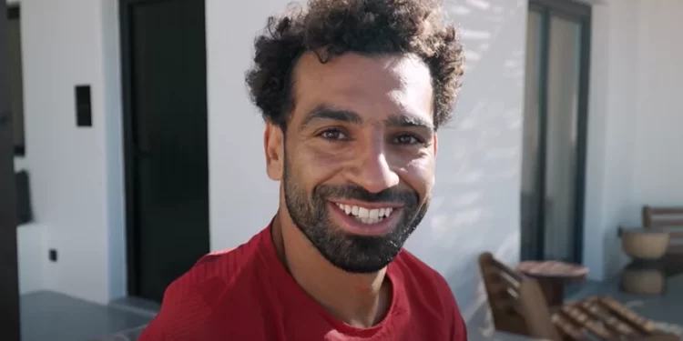 Μοχάμεντ Σαλάχ: Από τη Μύκονο υπέγραψε το νέο συμβόλαιο με τη Λίβερπουλ