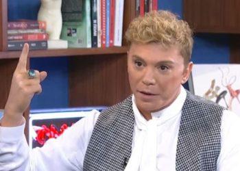 Τάκης Ζαχαράτος: