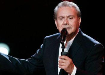 Μανώλης Μητσιάς