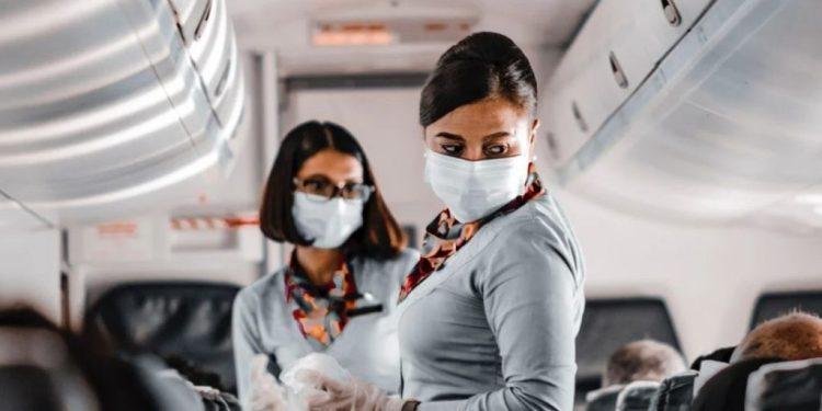 Netflix: Ψάχνει αεροσυνοδό με αμοιβή που ζαλίζει