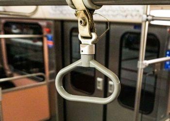 Στάση Εργασίας σε Μετρό, ΗΣΑΠ και Τραμ σήμερα – Ποιες ώρες τραβούν «χειρόφρενο»