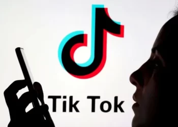 TikTok: Υποχρεωτική απεγκατάσταση για τα στελέχη της Κομισιόν