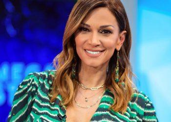 Έλλη Κοκκίνου: «Δεν ξέρω γιατί ασχολούνται ακόμα με μένα και τον Διονύση Σχοινά»