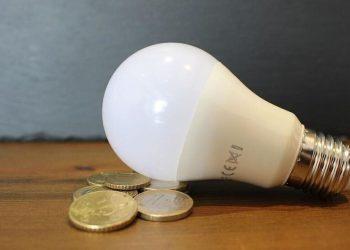 Ρεύμα: Σήμερα η ανακοίνωση των επιδοτήσεων – Καθορίζουν την τελική τιμή στα τιμολόγια