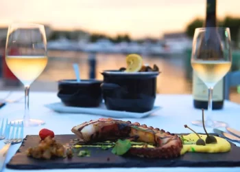 Η Ελλάδα προβάλλει τον γαστρονομικό της πλούτο