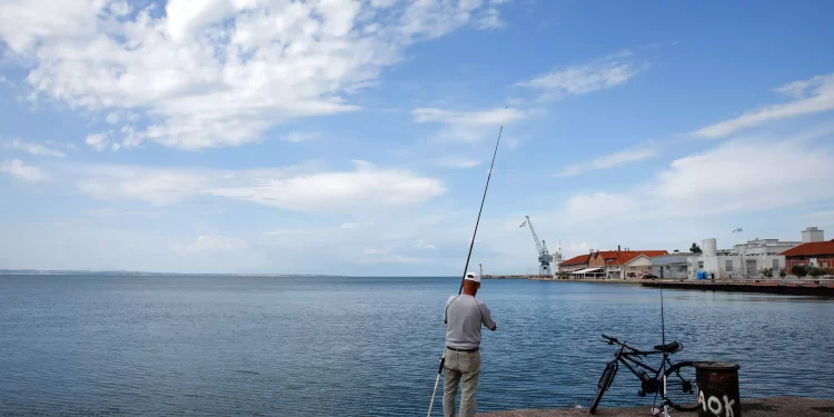 Καιρός σήμερα: Ανεβαίνει και άλλο η θερμοκρασία