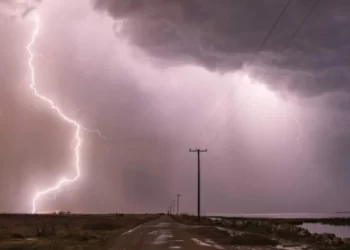 Καιρός: Τοπικές βροχές και χιονοπτώσεις σήμερα – Η πρόγνωση για Αττική και Θεσσαλονίκη