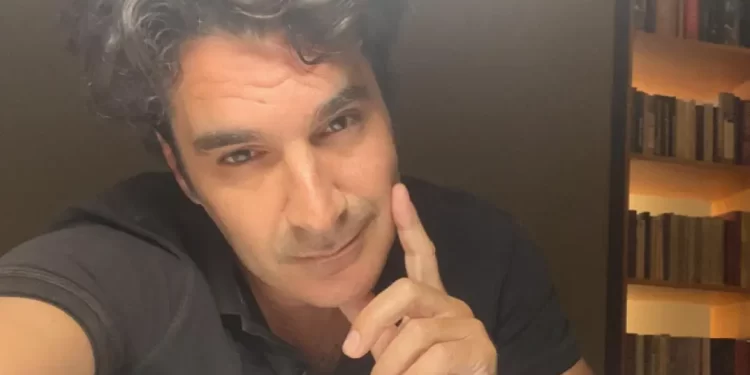 Χριστόφορος Παπακαλιάτης